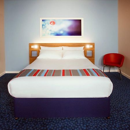 Travelodge Cardiff M4 Exterior foto